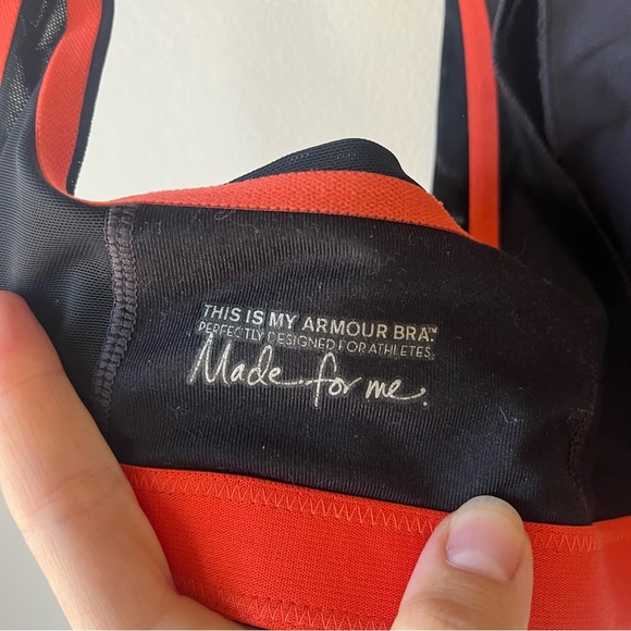 Under Armour HeatGear Armour Sports Bra 36D | Black Red High Impact Workout Bra - Picture 11 of 13